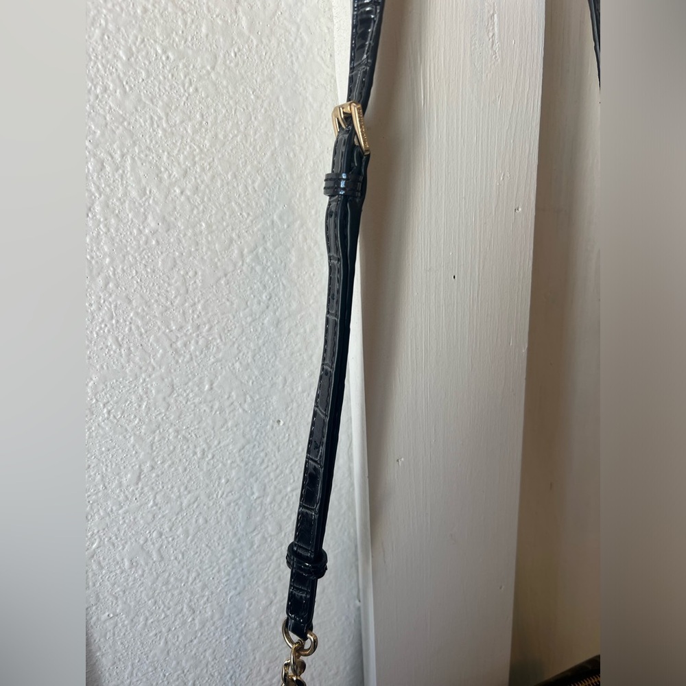 Michael Kors Black Ginny embossed leather camera bag - Picture 5 of 11